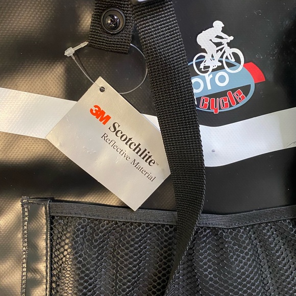 ProCycle Saddlebag New Red or Grey - Picture 6 of 10